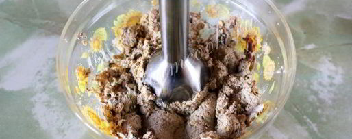 Шаг 4: шпротного паштета