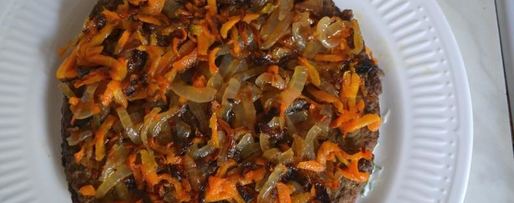 Шаг 12: печеночного торта с морковью и луком