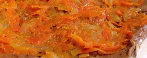 Шаг 14: торта из печеночных блинов весна шагает по планете