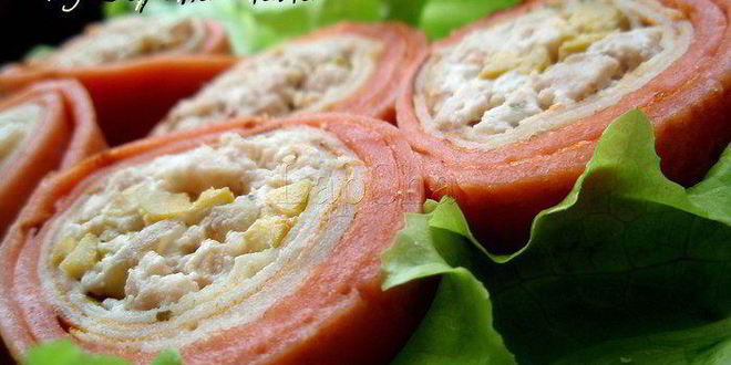 Рецепт блинных роллов с курицей и оливками