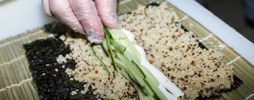 Шаг 3: киноа ролл