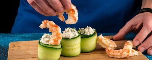 Шаг 5: огуречных роллов с креветками