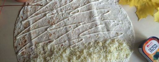 Шаг 3: ролла с печенью трески