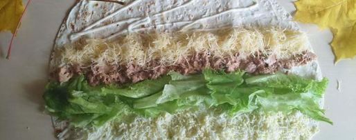 Шаг 7: ролла с печенью трески