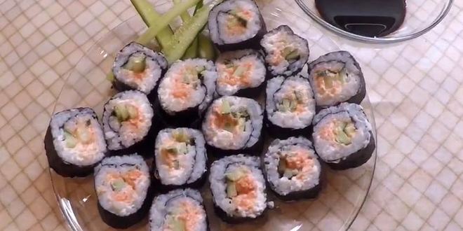 Рецепт роллов с икрой мойвы