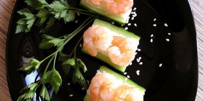 Рецепт роллов с креветками в огурцах