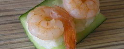 Шаг 7: роллов с креветками в огурцах