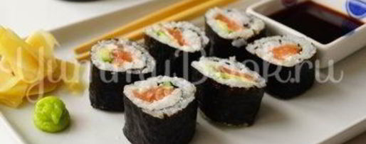Шаг 12: роллов с лососем и филадельфией