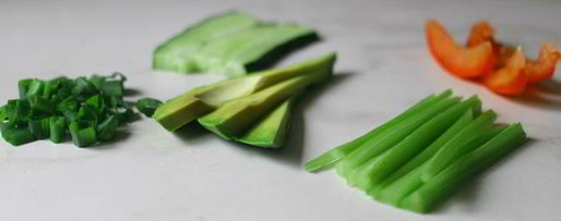 Шаг 1: роллов с мидиями и овощами