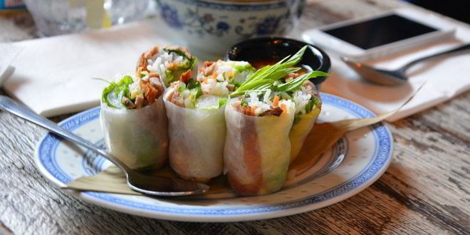 Рецепт весенних роллов из холодного шашлыка