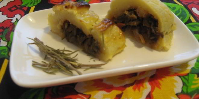 Рецепт картофельного рулета с овощами