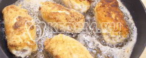 Шаг 8: куриных рулетиков в панировке