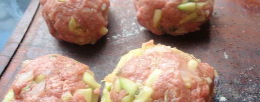 Шаг 3: мясного рулета с грибами и кабачком