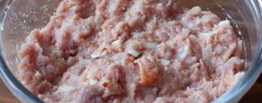 Шаг 2: мясного рулета с картофельной начинкой