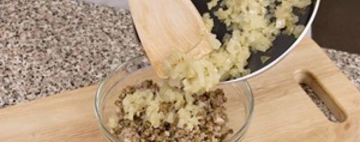 Шаг 1: рулета из говядины с грибами