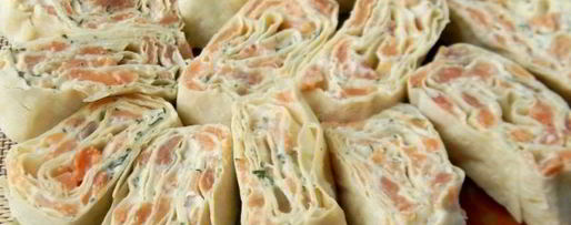 Шаг 9: рулета из лаваша с красной рыбой