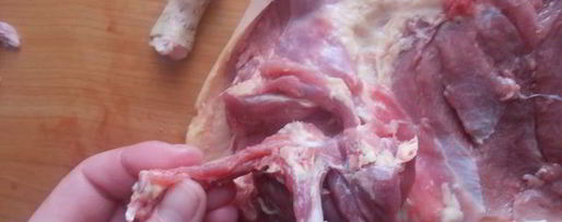 Шаг 10: рулета из утки с финиками и орехами