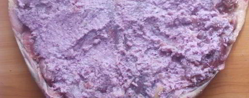 Шаг 16: рулета из утки с финиками и орехами