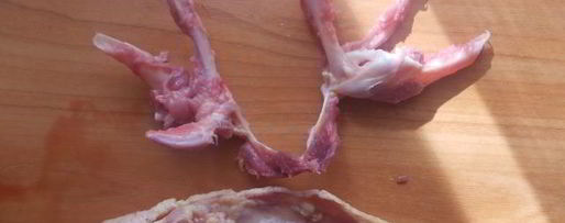 Шаг 9: рулета из утки с финиками и орехами