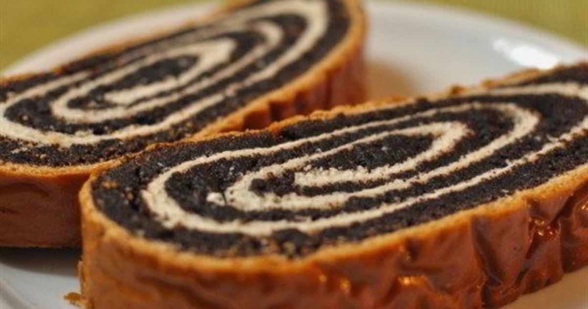 Маковый рулет услада. Красивый рулет с маком из дрожжевого теста. Рулет маковый золотой колос. Маковый рулет арнаут. Черногорский маковый рулет.