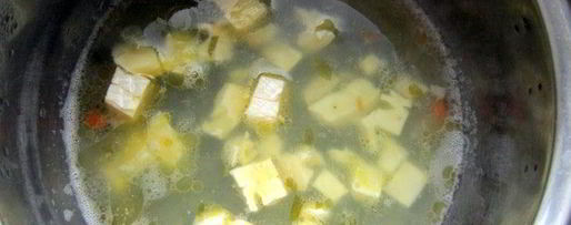 Шаг 10: рулетов из камбалы на циновке из порея