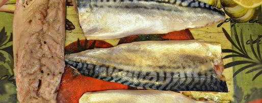 Шаг 4: рулетов из скумбрии с сыром и овощами