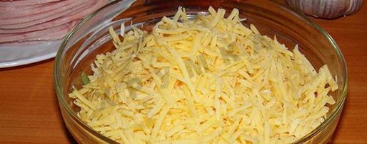 Шаг 2: рулетов из ветчины с сыром и чесноком