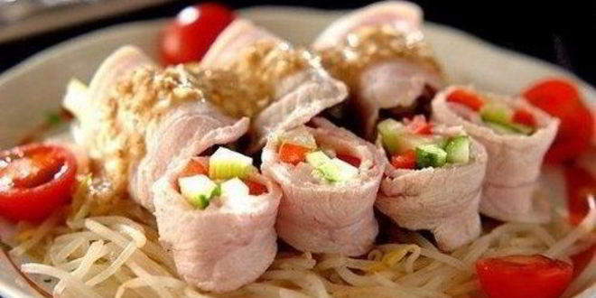 Рецепт закусочных рулетиков из ветчины с овощами