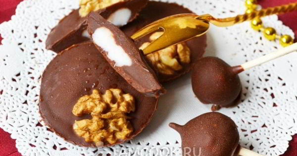 Конфеты с салом. Сало в шоколаде мороженое. Сало в шоколаде конфеты украинские. Шоколадные конфеты с салом. Конфеты с салом.