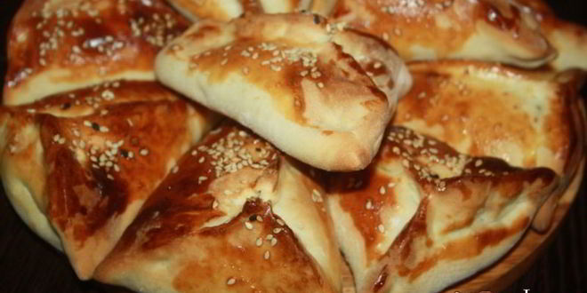 Рецепт быстрой самсы из слоеного теста с говяжьим фаршем