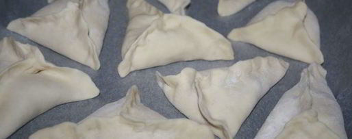 Шаг 3: быстрой самсы из слоеного теста с говяжьим фаршем