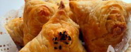 Шаг 3: самсы из слоеного теста с курицей