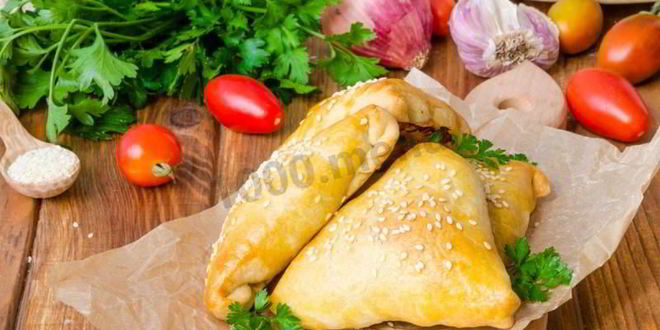 Рецепт самсы с курицей из слоеного теста