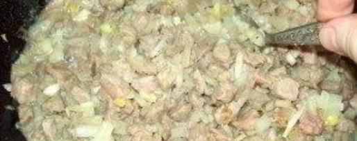 Шаг 3: самсы с мясом в духовке