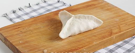 Шаг 10: самсы с тыквой на готовом слоеном тесте