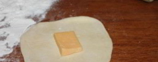 Шаг 1: слоеной самсы с сыром
