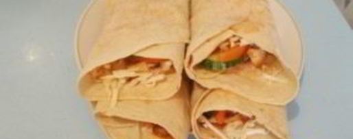 Шаг 4: домашней шаурмы с курицей в лаваше