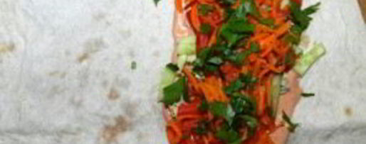 Шаг 9: шаурмы из лаваша с курицей