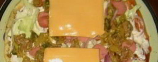 Шаг 2: шаурмы с колбасой и сыром