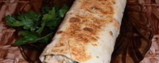 Шаг 11: шаурмы с колбасой