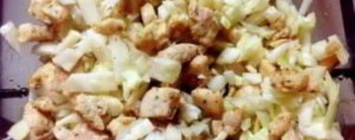 Шаг 2: шаурмы с крабовыми палочками