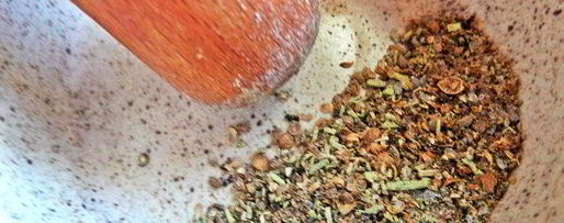 Шаг 3: шавермы с запеченной курицей и майонезным соусом