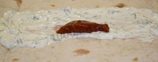 Шаг 37: шавермы в лаваше с курицей