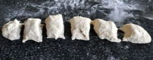 Шаг 1: сосисок в тесте в духовке