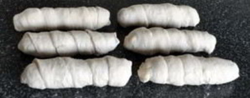 Шаг 4: сосисок в тесте в духовке