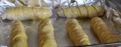 Шаг 5: сосисок в тесте в духовке