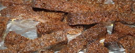 Шаг 3: бородинских сухариков со сметанно-кефирным соусом с чесноком