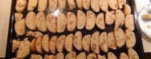 Шаг 3: итальянских сухариков кантучини