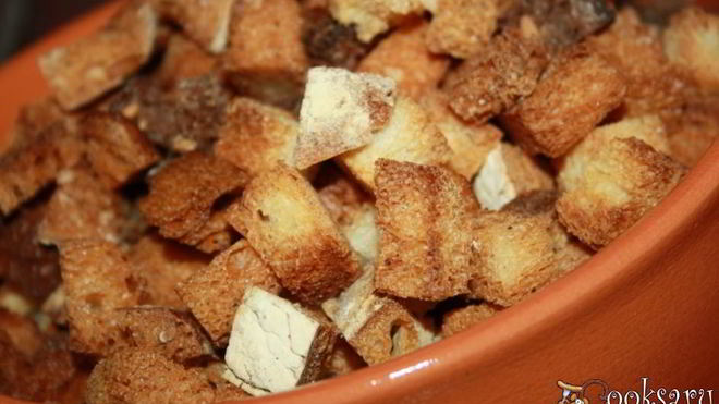 Рецепт Хрустящих и ароматные сухарики ассорти