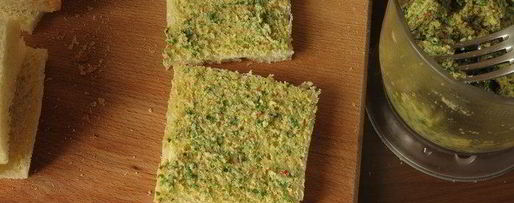 Шаг 5: крабовых сухариков